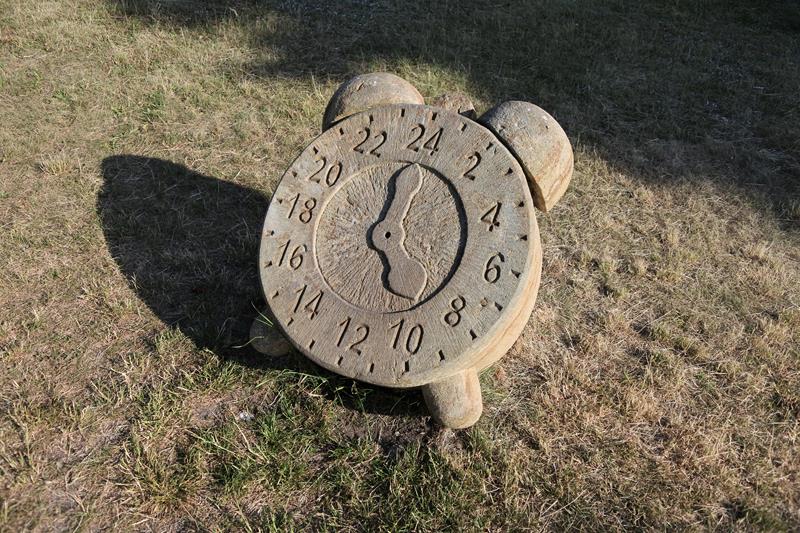 Zegar słoneczny (1).JPG
