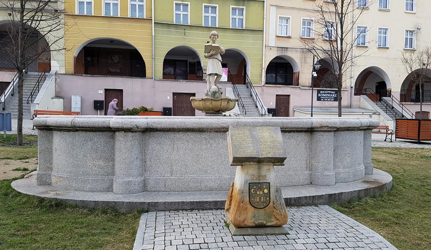 Bolków - fontanna (2).jpg