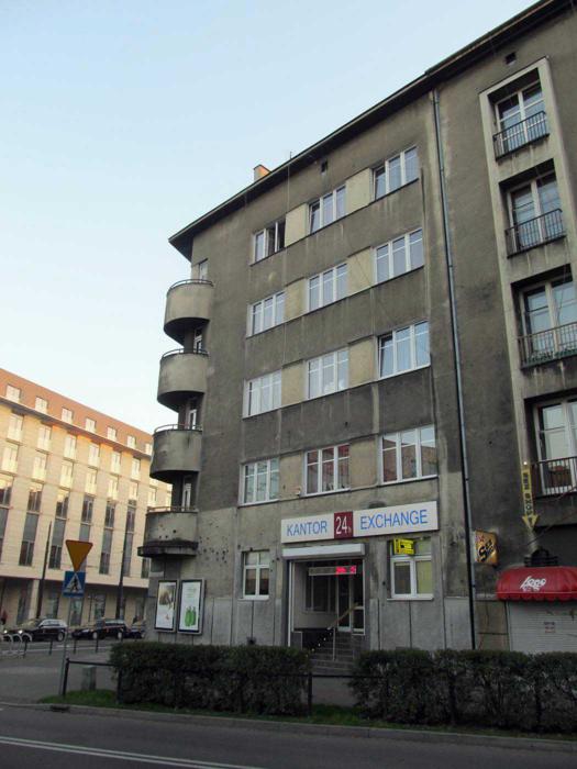 Ulica Pawia, róg z ulicą Stanisława Worcella (2).jpg