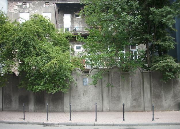 Mur Getta przy Lwowskiej - f.1.JPG