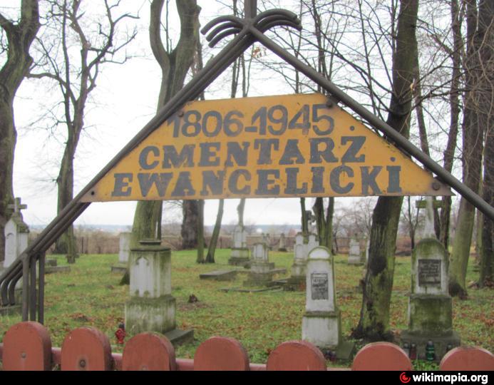 Cmentarz ewangelicki (1).jpg