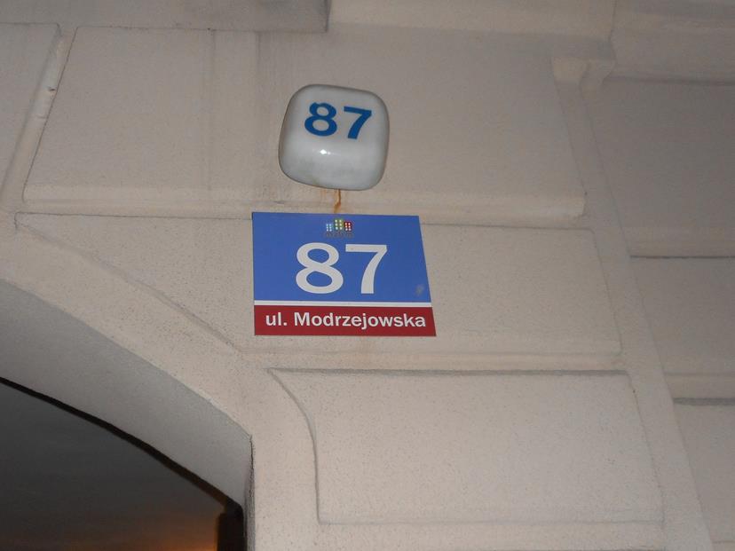 Ulica Modrzejowska 87 (1).JPG