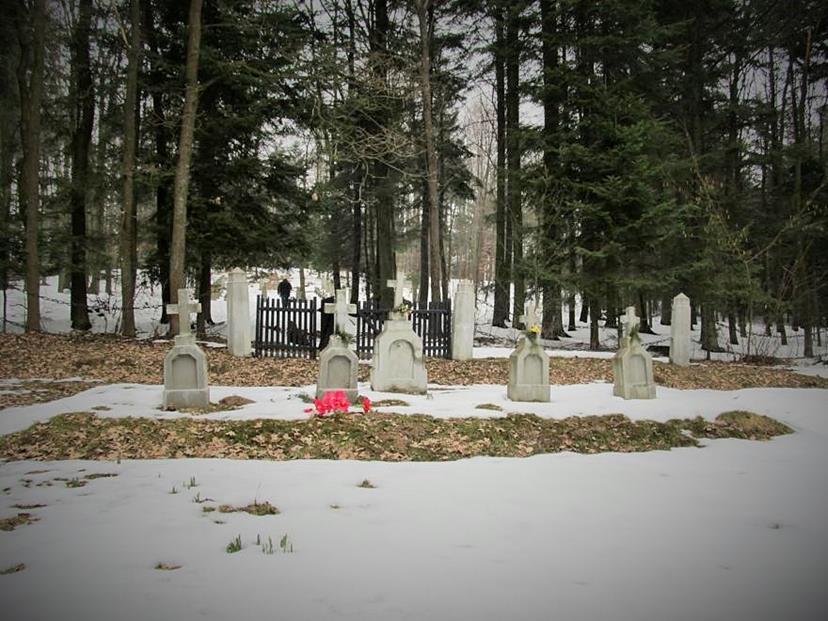 Cmentarz wojenny 290 - kwatera dolna (4).jpg