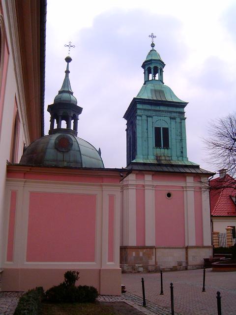 Wieliczka - kościół pw. św. Klemensa - fot. szkieletek 2008 r..JPG