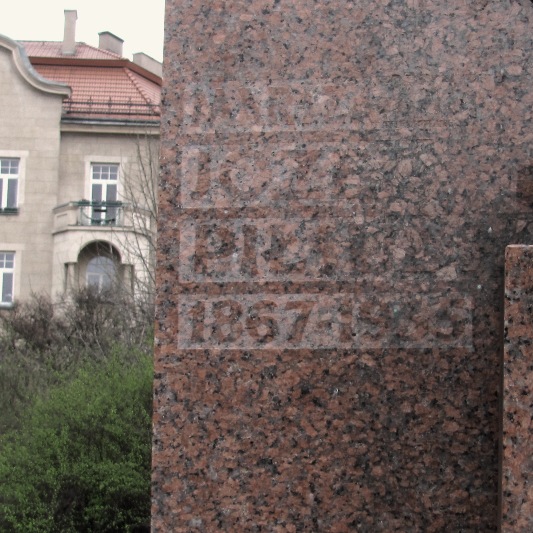 18. Pomnik Piłsudskiego.JPG