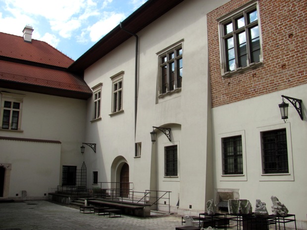 Pałac Biskupa Ciołka - fot 15.JPG
