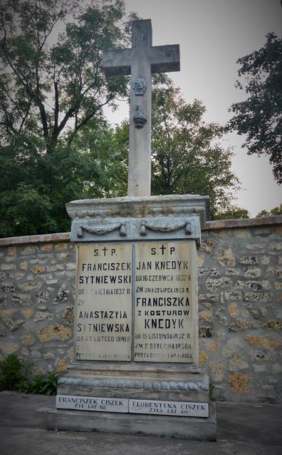 Grobowiec rodziny Styniewskich i rodziny Knedyk, rok 1900 (3).JPG
