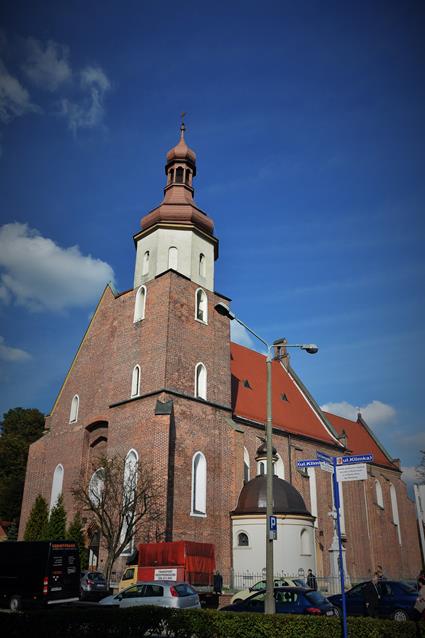 Kościół pw. świętych Filipa i Jakuba  (1).JPG