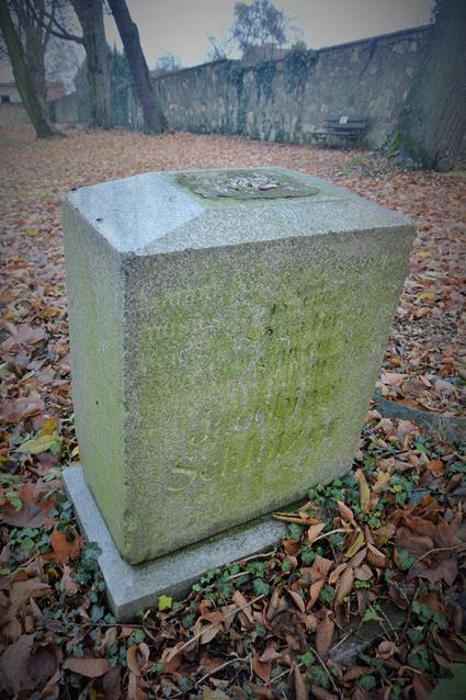 Cmentarz ewangelicki (14).JPG