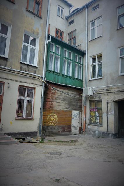 Ulica Piotrkowska 26 (3).JPG