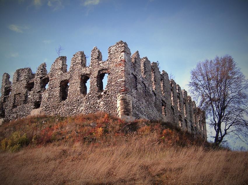 Zamek w październiku 2004 roku (2).jpg