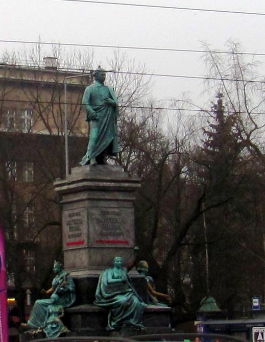 2. Kopia pomnika Adama Mickiewicza.JPG